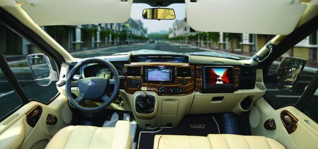 Thái Dương Limousine Bus