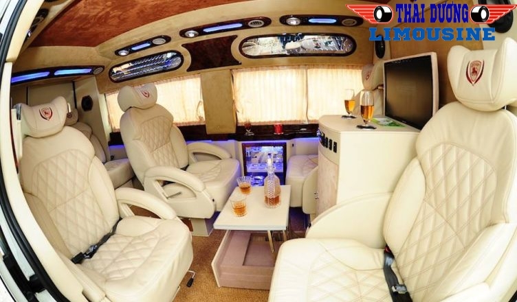 Thái Dương Limousine Bus