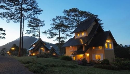 Không chỉ có Homestay, Đà Lạt Còn Có Cả Những Resort Cực Yêu Bên Bờ Hồ Tuyền Lâm Mộng Mơ