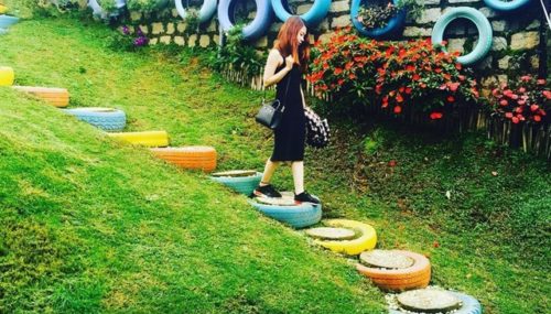 Giới trẻ rủ nhau check-in “Đảo màu” siêu đẹp chỉ 100k ở Đà Lạt