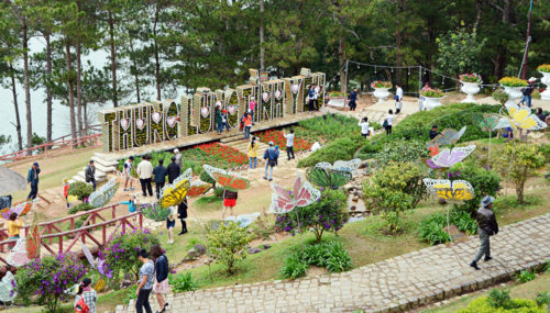 Khu du lịch Thung Lũng Tình Yêu tăng giá lên 100.000 đồng/vé