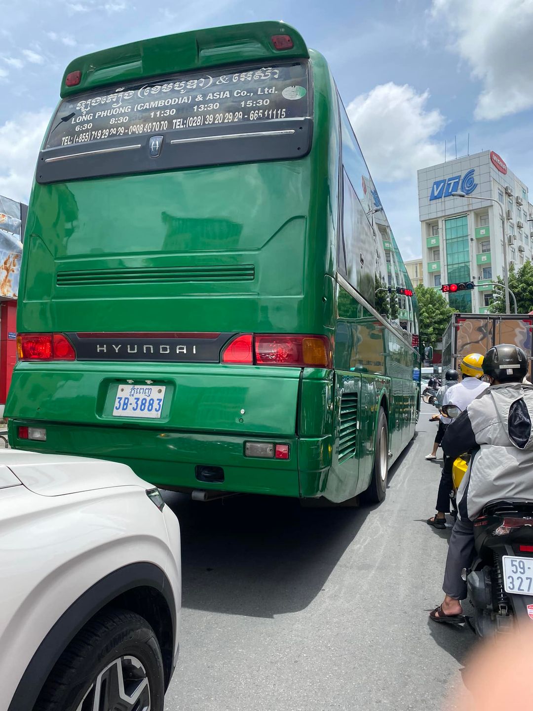 Thái Dương Limousine Bus