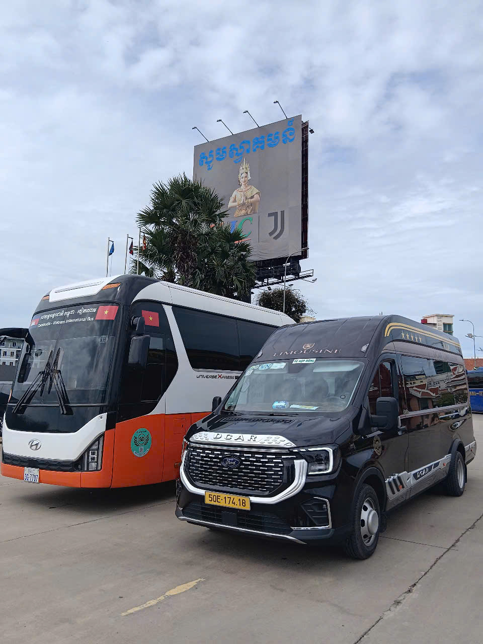 Thái Dương Limousine Bus
